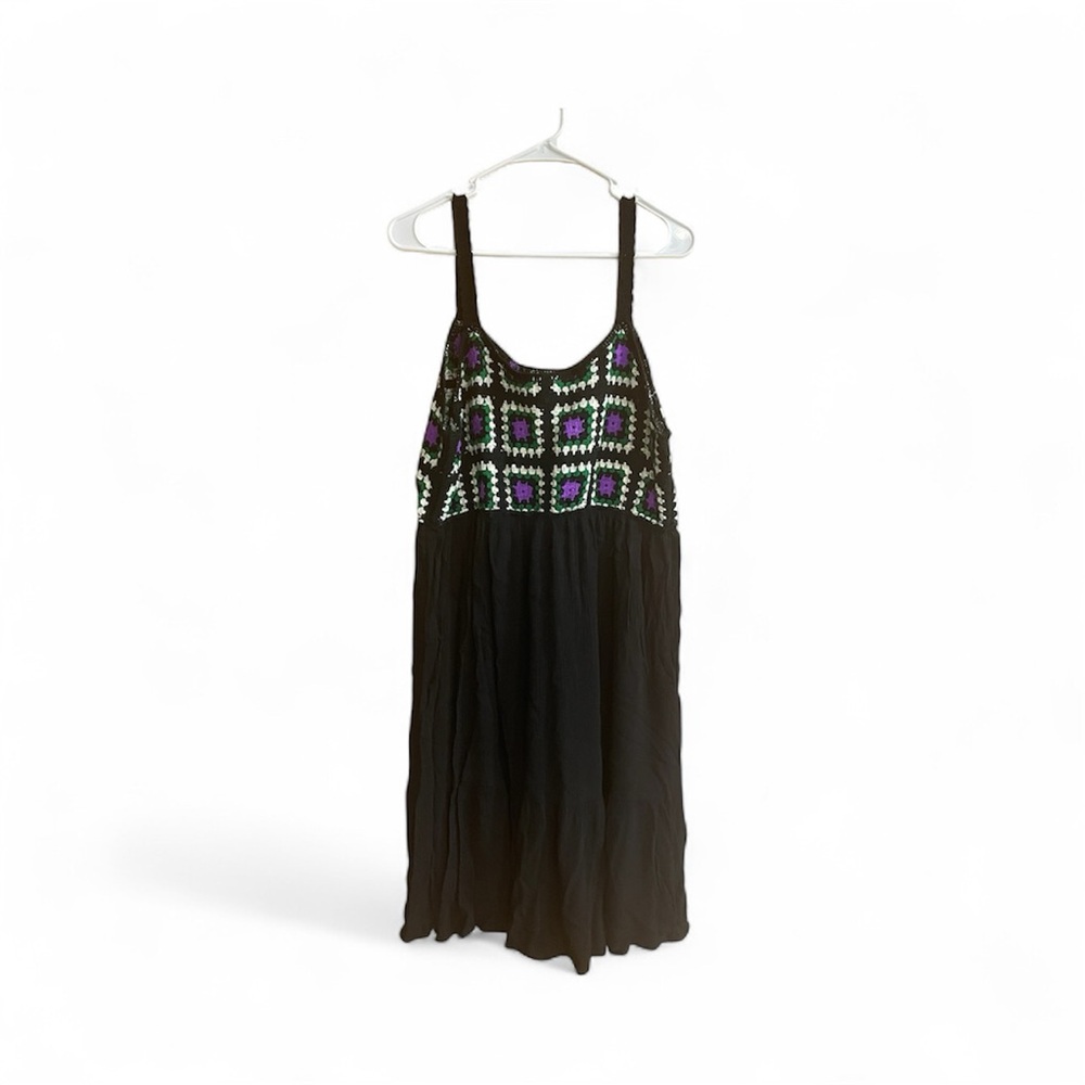NWOT SHEIN Curve Geo Print Ruffle Hem Cami Dress Multi Color Crochet Size 1 XL